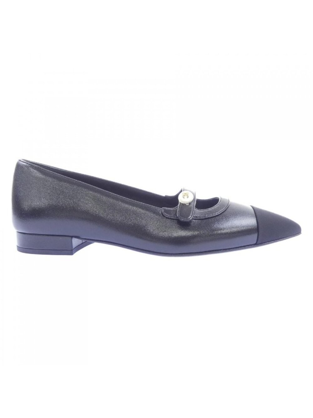 Chanel Flat Shoes Black
